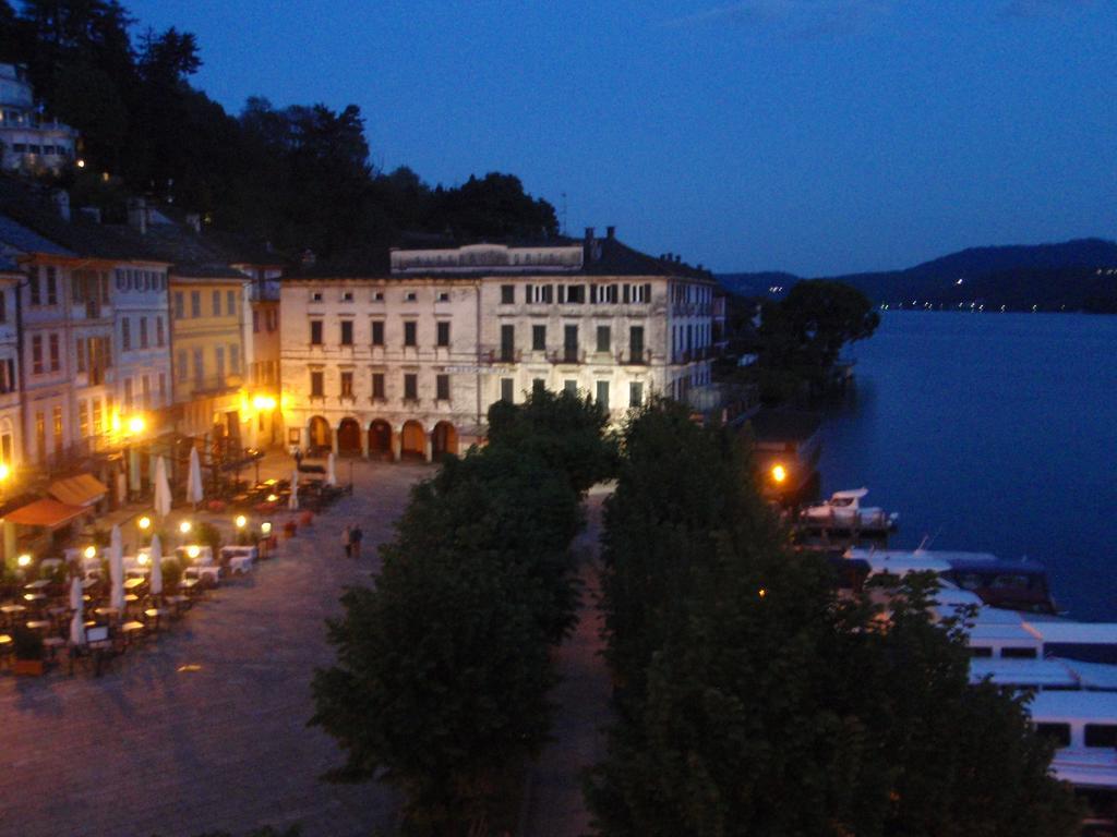 -Ortaflats- Appartamento Belvedere Orta San Giulio Pokój zdjęcie