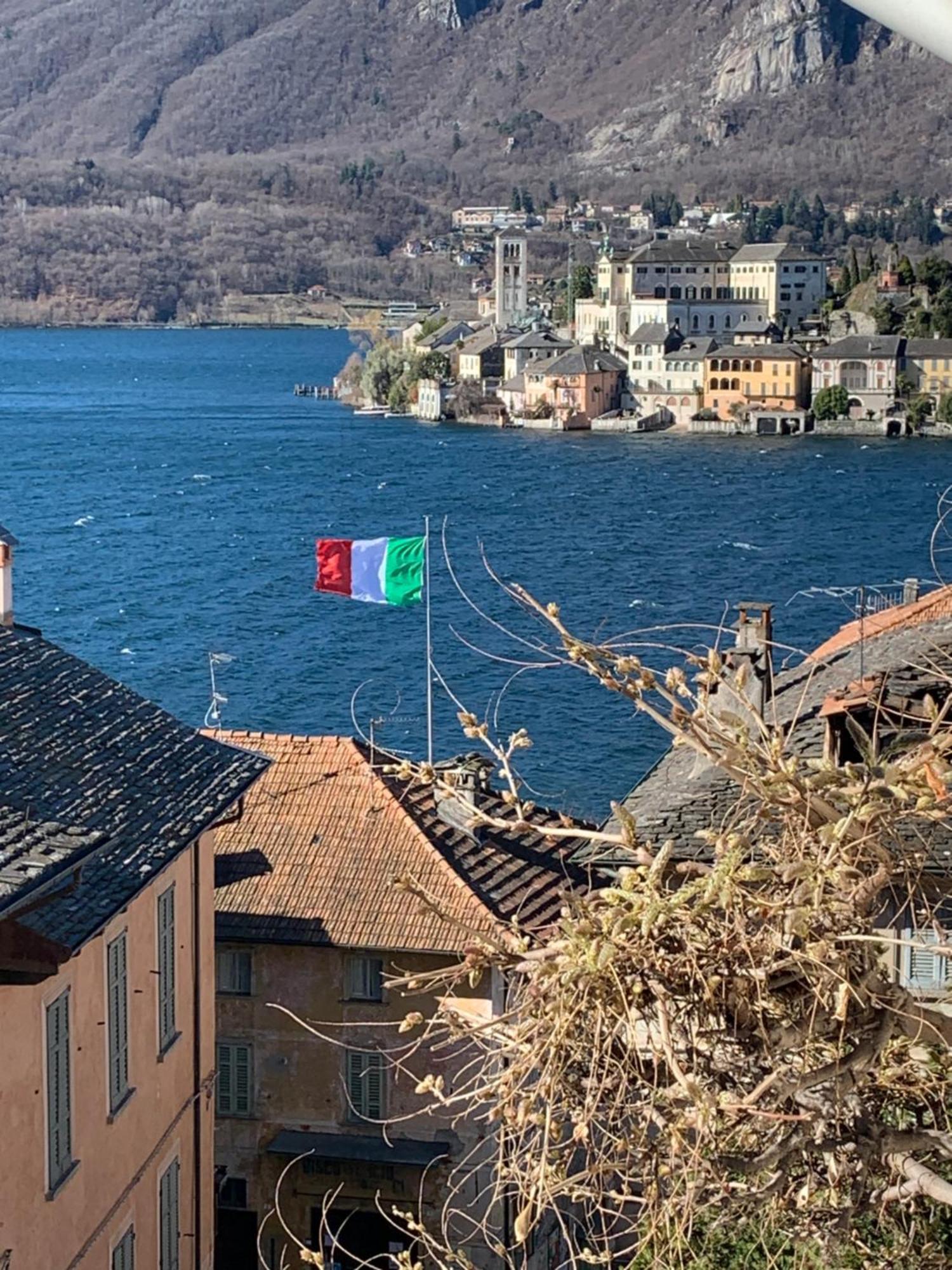 -Ortaflats- Appartamento Belvedere Orta San Giulio Zewnętrze zdjęcie